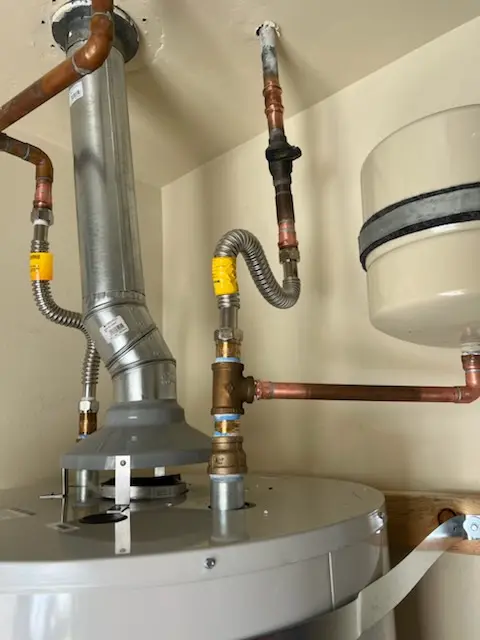 Water heater installation and plumbing repair in Riverchase